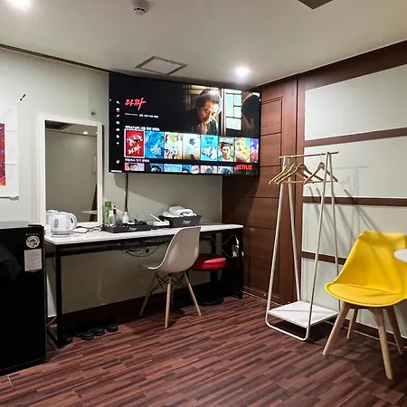 Picasso Motel Seoul Exterior photo